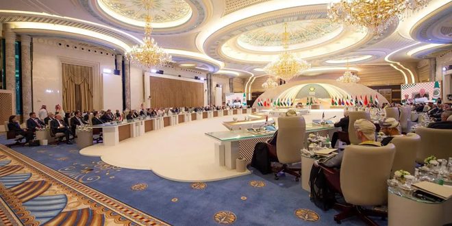 Cumbre Árabe concluye con la adopción de la Declaración de Yeda