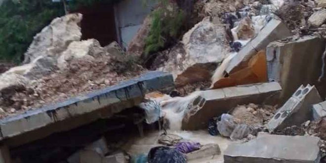 Mueren cuatro niños sirios por las lluvias torrenciales en Líbano