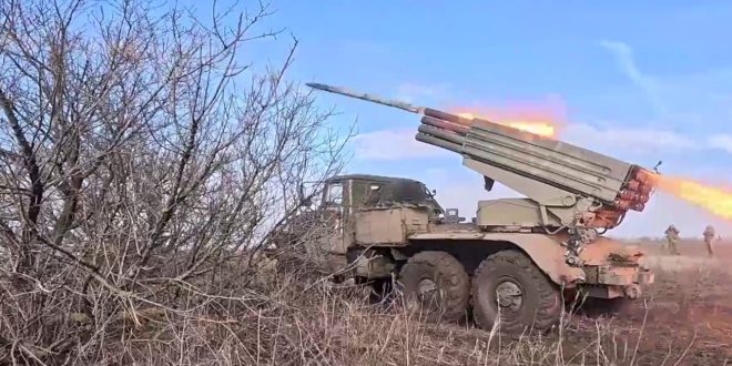Fuerzas rusas toman nuevas posiciones ucranianas y destruyen dos obuses M777 de fabricación estadounidense
