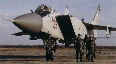 caza ruso intercepta a dos cazabombardeos