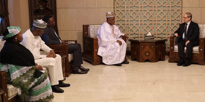 دیدار وزیر امور خارجه با کاردار سفارت نیجریه 