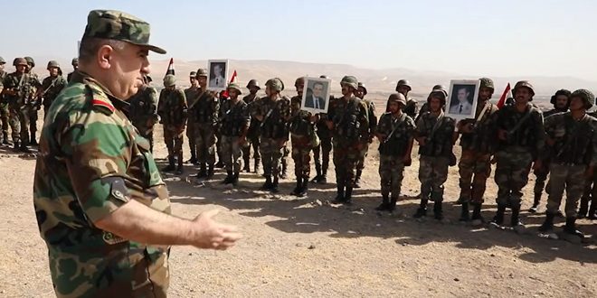 Cumhurbaşkanı Esad’ın Adına… Savunma Bakanı Güney Bölgesinde Faaliyet Gösteren Bir Dizi Oluşumu Ziyaret Etti